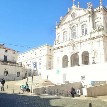 Cozy And Beautiful Flat In Great Location! * Lissabon